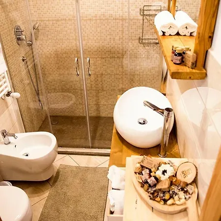 Apartment Chalet Des Arts By Connexion Pragelato